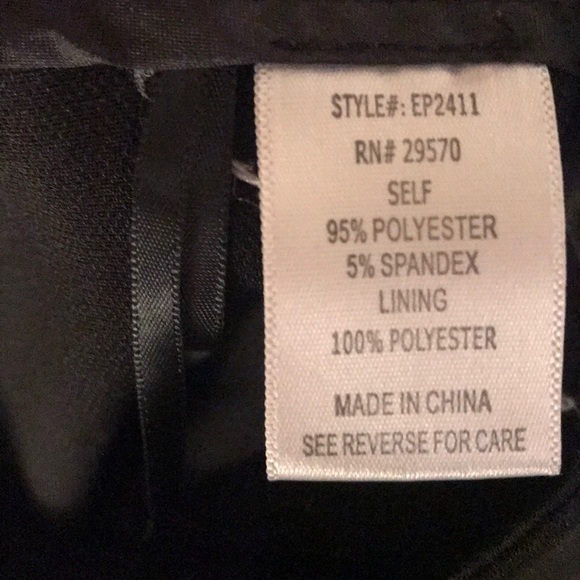 Black wrap skirt/skort - Picture 5 of 5